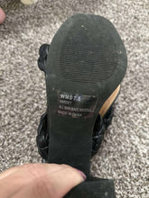 Load image into Gallery viewer, 7.5 Dolce Vita Black Braided Heels
