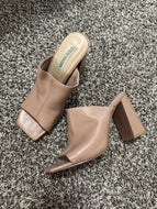 7.5 Steve Madden Leather Nude Heeled Mules