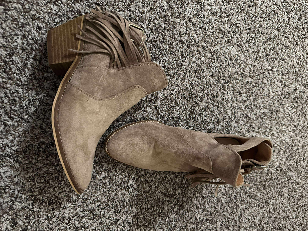 Size 8 Brown Fringe Booties
