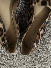 Load image into Gallery viewer, Size 8 Time &amp; Tru Pointy Toe Leopard Flats
