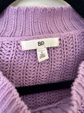 Load image into Gallery viewer, Small Nordstrom Purple Sweater
