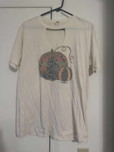 Load image into Gallery viewer, Large Fall Pumpkin Graphic T-Shirt
