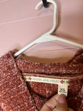 Load image into Gallery viewer, XS Chelsea And Violet Oversized Crop Sweater

