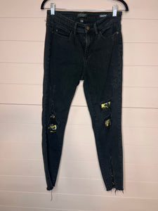 Size 7/28 Judy Blue Black Skinny Distressed Skinny Jeans With Leopard Patches