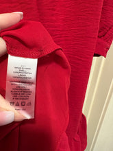 Load image into Gallery viewer, 3X Vince Camuto NWOT Plus Size Red Ruffle Dress
