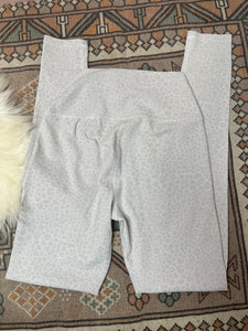 Small Alo Light Gray Leopard Leggings