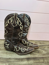 Load image into Gallery viewer, Size 7 Pecos Bill Cowgirl Forever Pointy Toe Cowboy Boots
