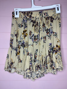 Small Mable NWT Sweet Nothing Frilly Boho Floral Print Shorts