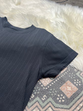 Load image into Gallery viewer, Small Lululemon Black T-Shirt
