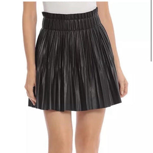 7FAM Medium NWT Dark Green Faux Leather Pleated Mini Skirt