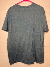 Load image into Gallery viewer, Large Gildan Boy Mom Gray Short Sleeve Graphic T-Shirt

