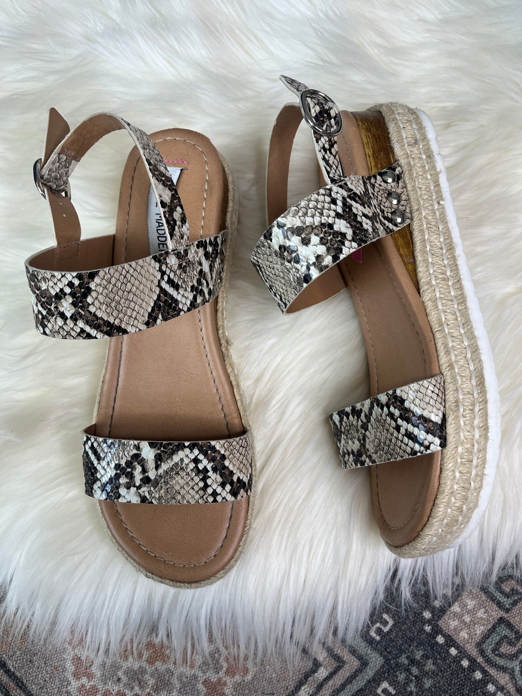 Size 4 Steve Madden Snake Print Espadrille Sandals