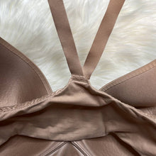 Load image into Gallery viewer, 38DD Victoria’s Secret Nude Lightly Lined Plunge Plus Size Bra
