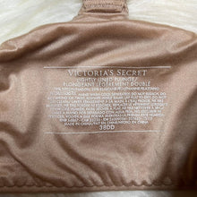 Load image into Gallery viewer, 38DD Victoria’s Secret Nude Lightly Lined Plunge Plus Size Bra
