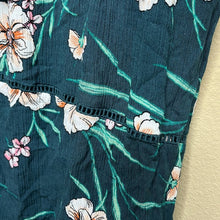 Load image into Gallery viewer, Medium Knox Rose Boho Floral Print Sleeveless V-Neck Midi Dress
