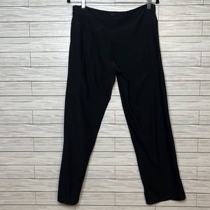 Medium Lucy Black Short Cropped High Rise Yoga Pants