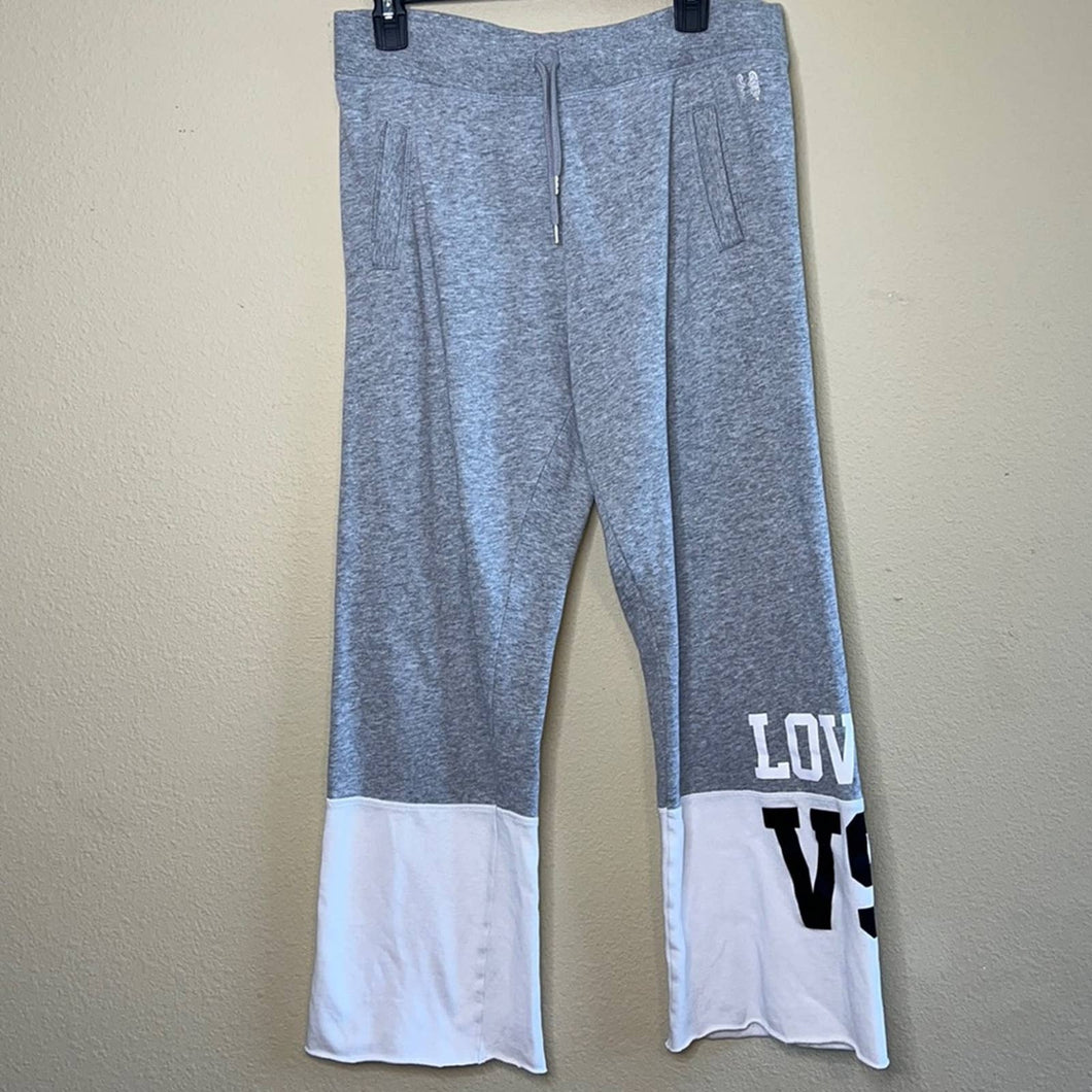 Small Short Victoria’s Secret Gray White Lounge Sweatpants