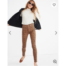 Load image into Gallery viewer, Madewell | Leopard Dot Skinny Jeans
