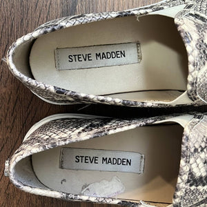 Size 6 Steve Madden Symba Snake Print Slip On Sneakers