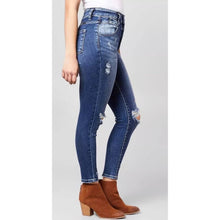 Load image into Gallery viewer, Sz 30 Kancan Signature Kurvy Ultra High Rise Ankle Jean
