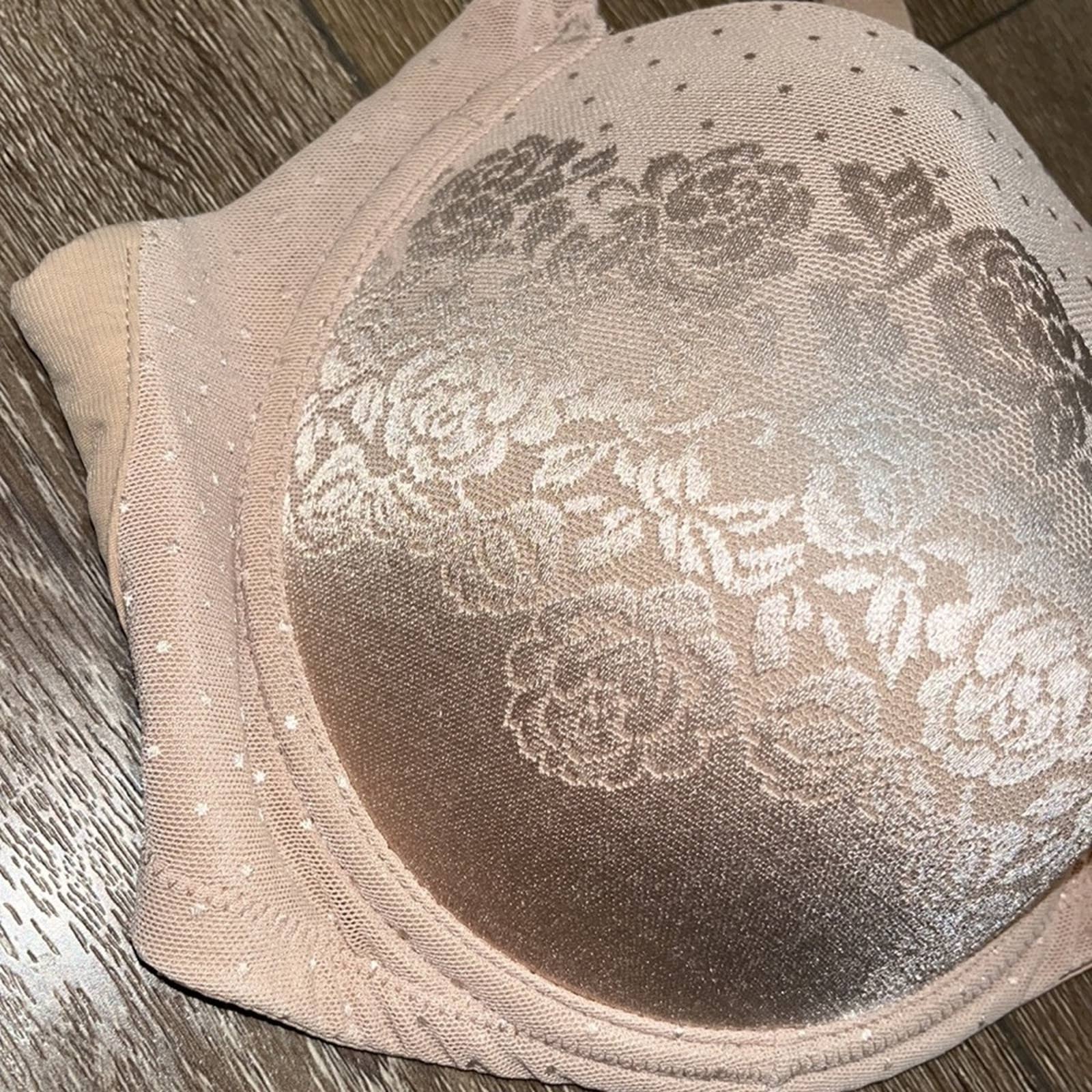 42 DD Soma Nude Lace Full Coverage Bra plus – Thrifty Babes