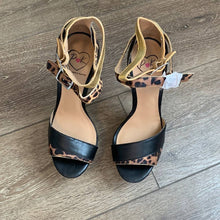 Load image into Gallery viewer, Size 8 Penny Loves Kenny Black Gold &amp; Leopard Platform Stilettos
