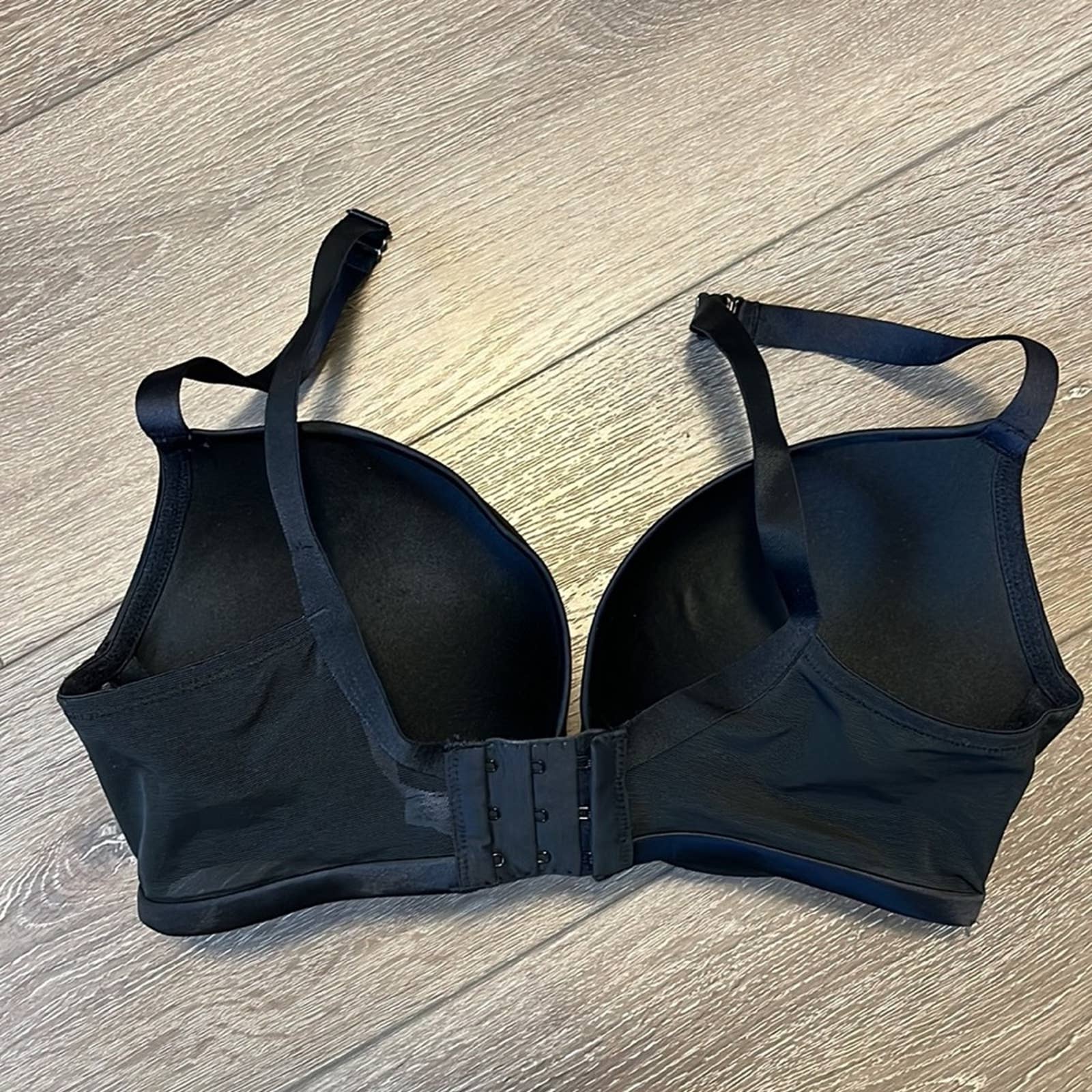 Size 36DD Cacique Max Boost Plunge Black Satin Push Up Bra – Thrifty Babes