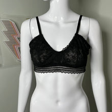 Load image into Gallery viewer, Size Large Victoria’s Secret Black Lace Trimmed Bralette
