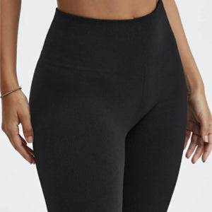 Size XL Fabletics Black Cloud Seamless High-Waisted Pant – Thrifty Babes