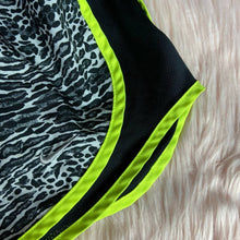 Load image into Gallery viewer, Medium Nike Black White Leopard Print Dri Fit Shorts
