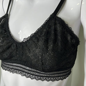 Size Large Victoria’s Secret Black Lace Trimmed Bralette