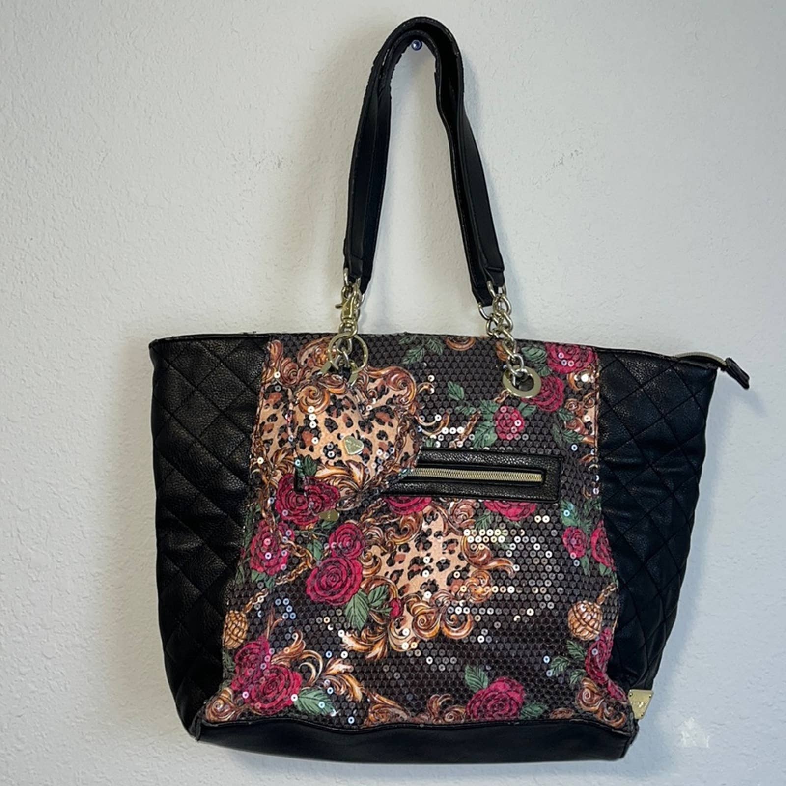 Betsey johnson black online floral purse